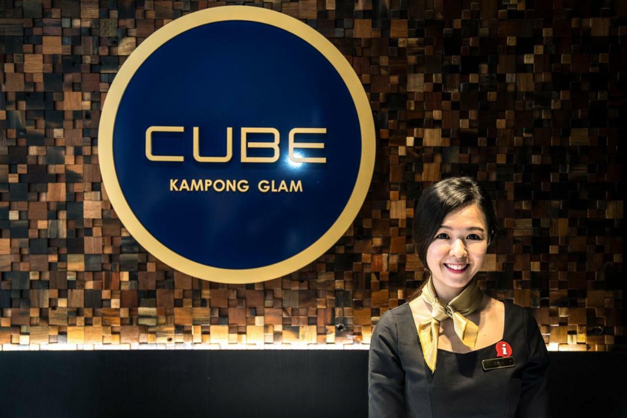 Cube Boutique Capsule Hotel At Kampong Glam Сингапур Экстерьер фото